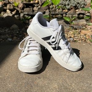 Big kids (girls) classic adidas